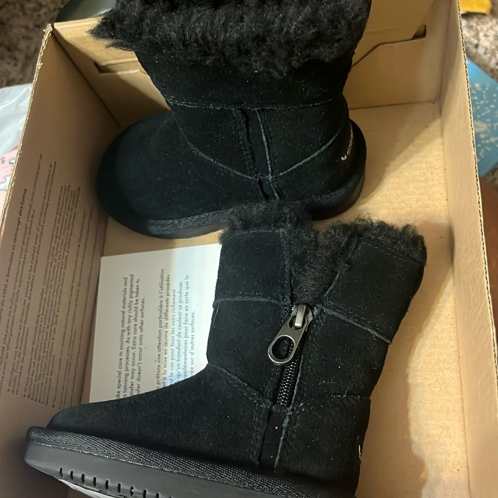 NWT toddler KOOLABURRA boots